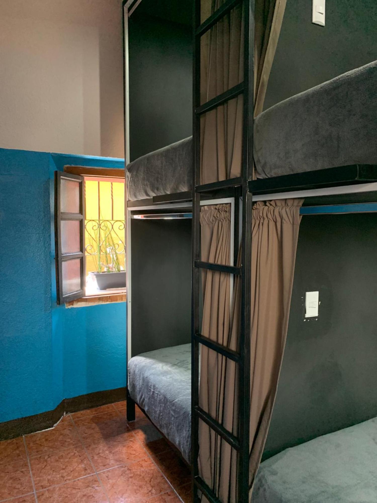 One Day Trip Hostel Antigua Buitenkant foto