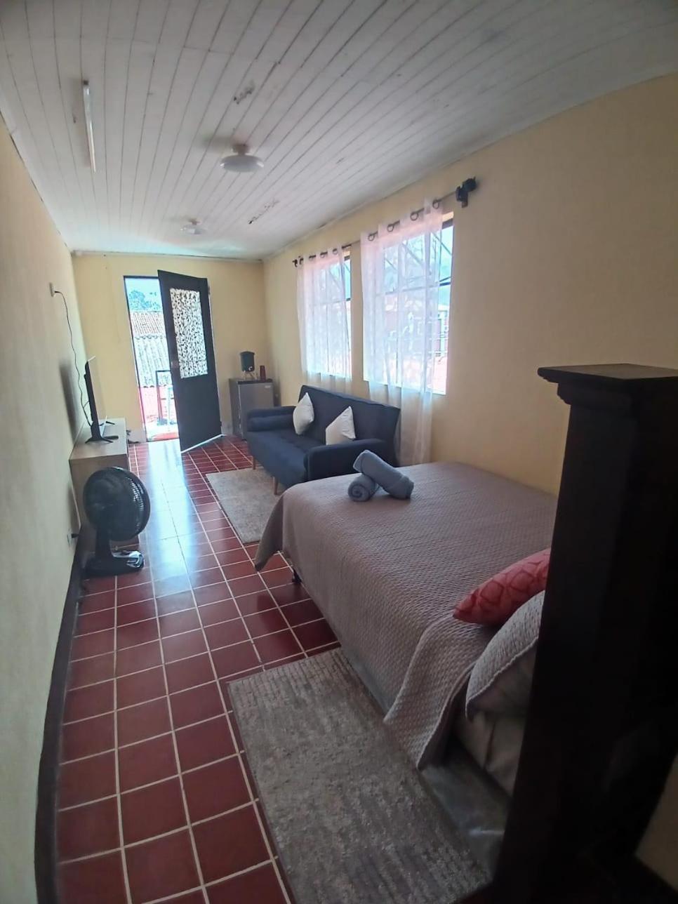 One Day Trip Hostel Antigua Buitenkant foto